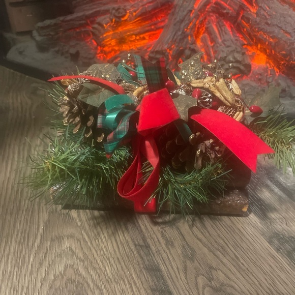 Vintage Christmas Holiday Yule Log Decoration Centerpiece - Picture 3 of 8
